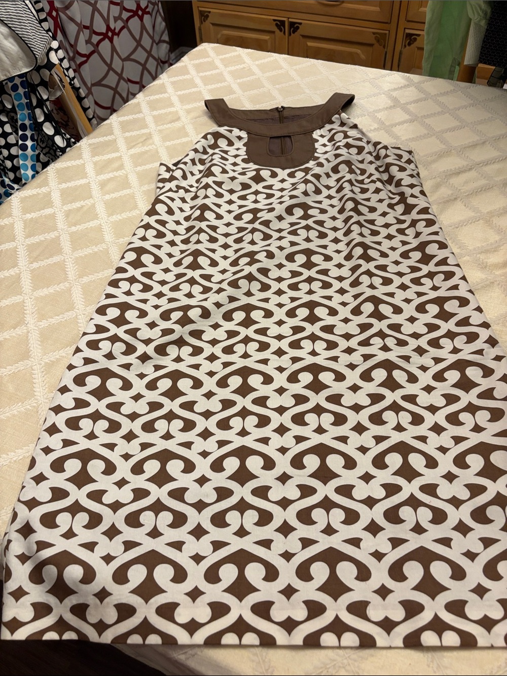 Loft Sleeveless Brown and White Patterned Shift Dress